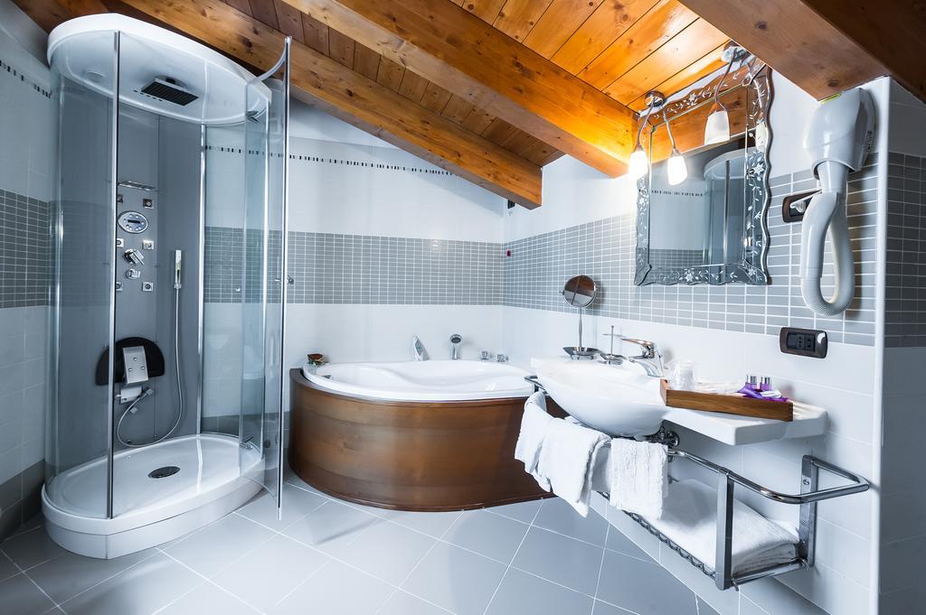 Hotel Trettenero Recoaro Terme Room photo